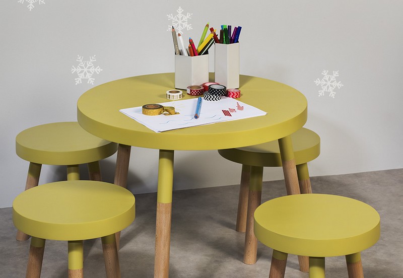 שולחן ילדים ירוק